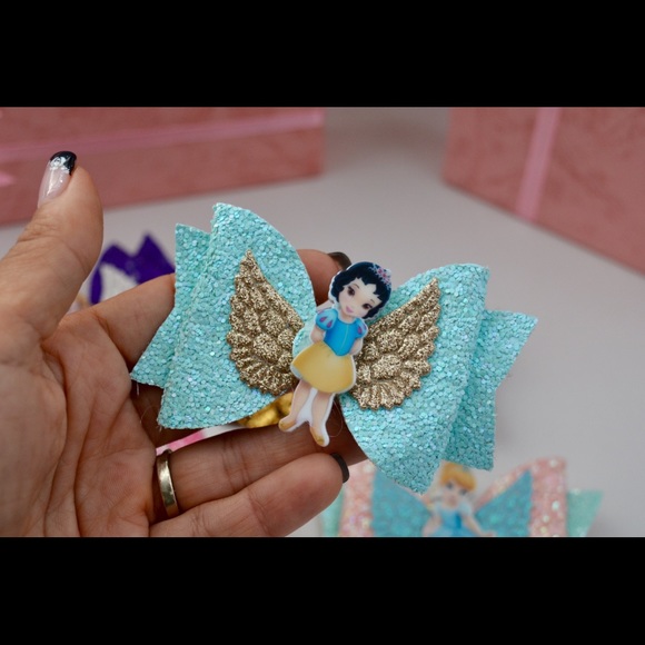 Princess Hair Sparkly Bow Clips - Picture 6 of 7